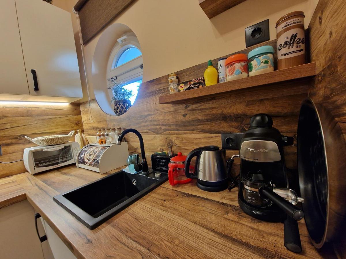 Mosonmagyaróvár Rozina Apartman מראה חיצוני תמונה